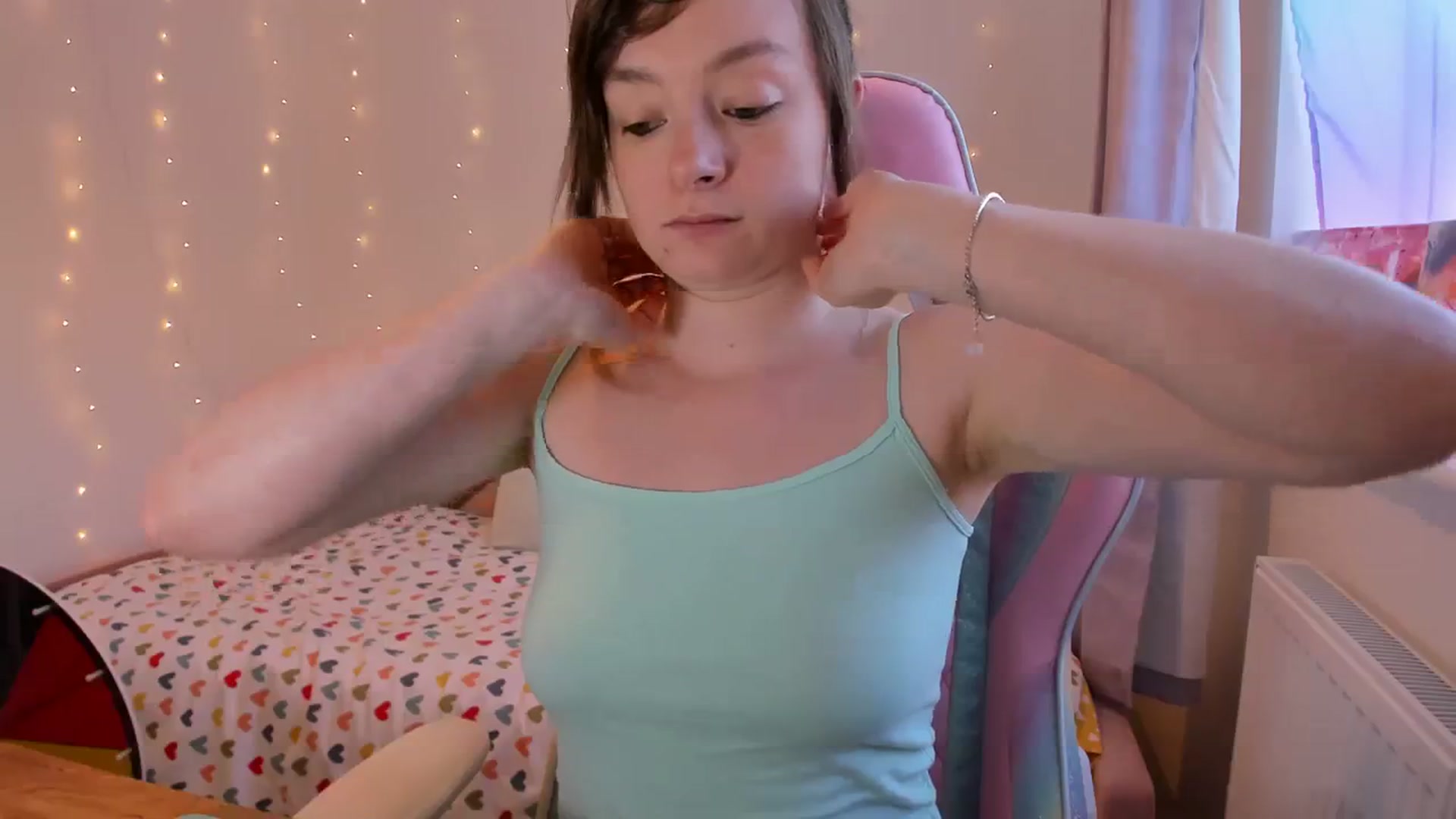 Gallery image thumbnail from JessieBear_'s myfreecams stream on, 09/05/2023, 17:08 image 3 of 20