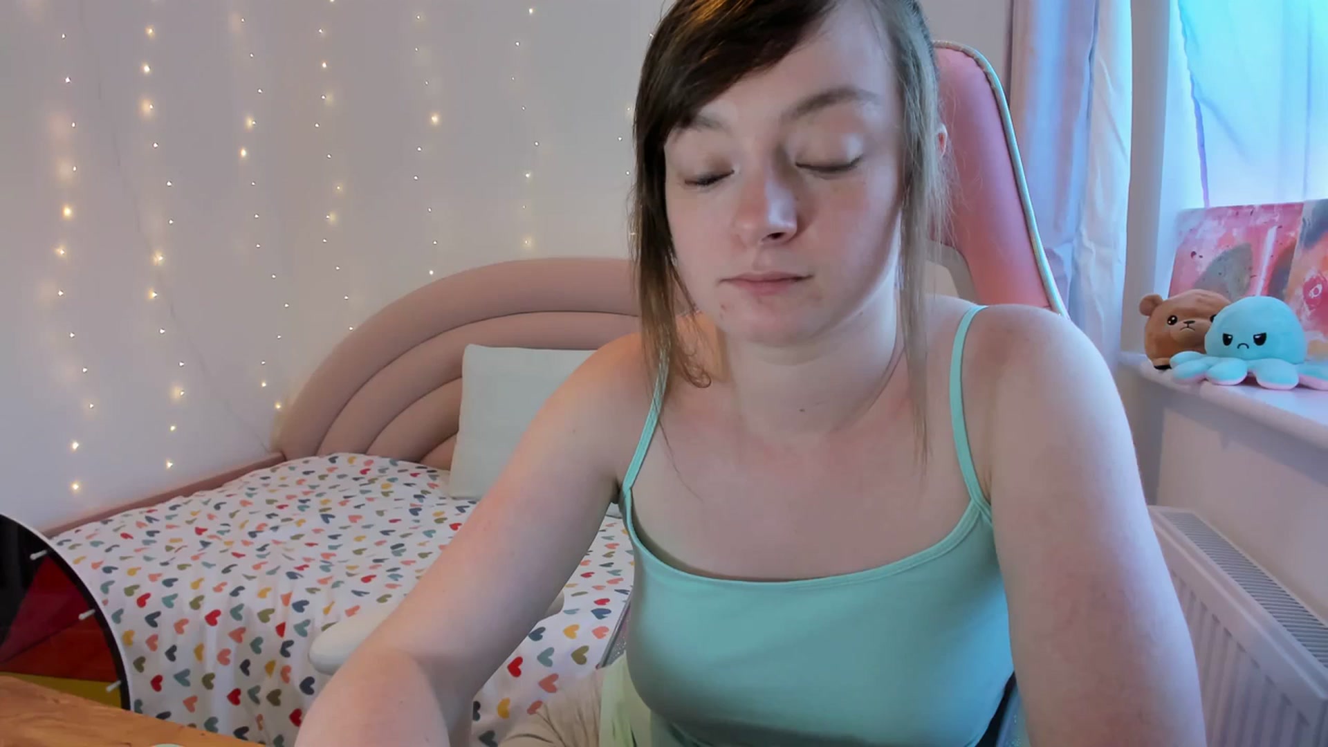 Gallery image thumbnail from JessieBear_'s myfreecams stream on, 09/05/2023, 17:08 image 16 of 20