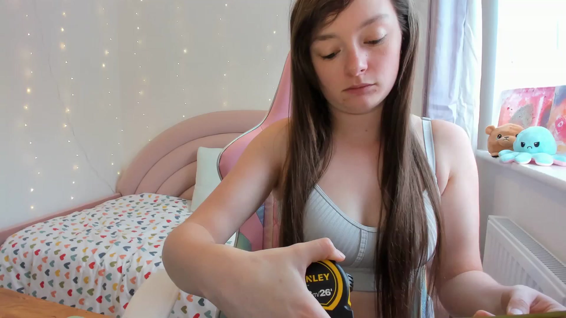 Gallery image thumbnail from JessieBear_'s myfreecams stream on, 09/06/2023, 13:11 image 5 of 20
