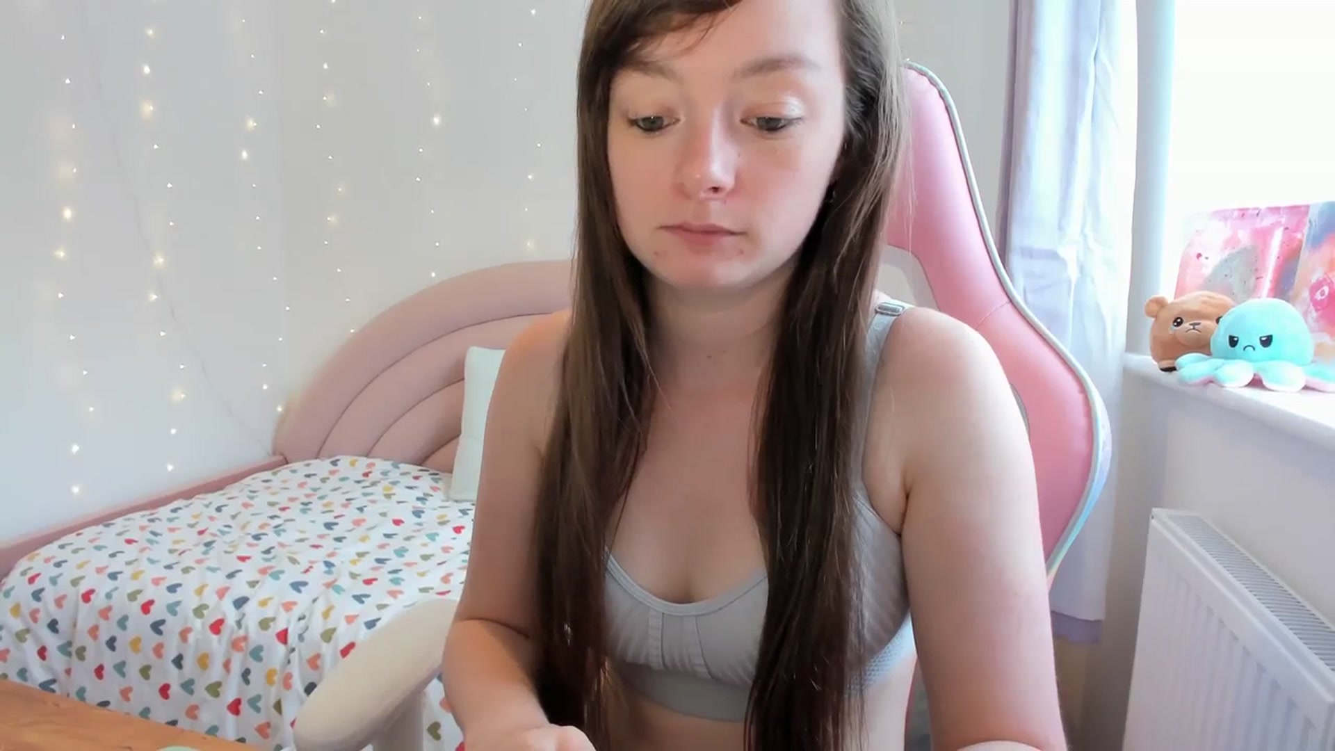 Gallery image thumbnail from JessieBear_'s myfreecams stream on, 09/06/2023, 13:11 image 8 of 20