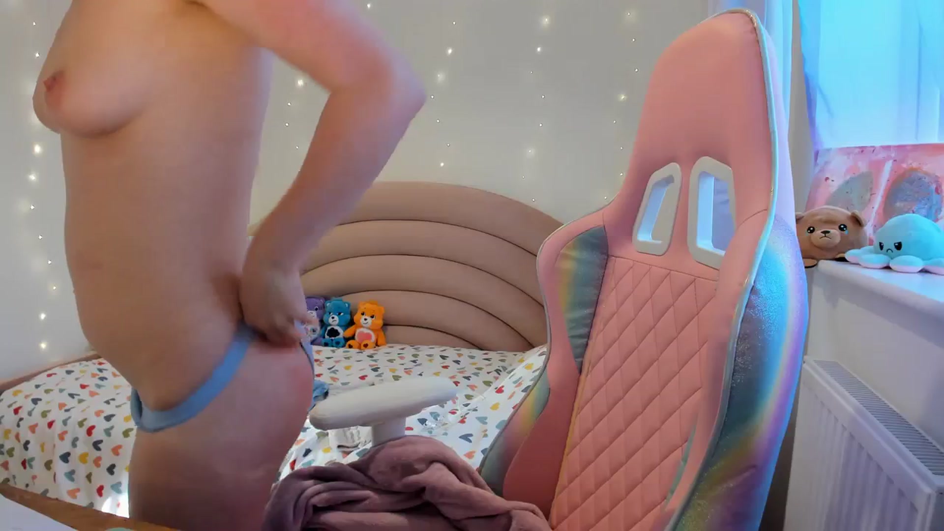 Gallery image thumbnail from JessieBear_'s myfreecams stream on, 09/12/2023, 17:26 image 18 of 20