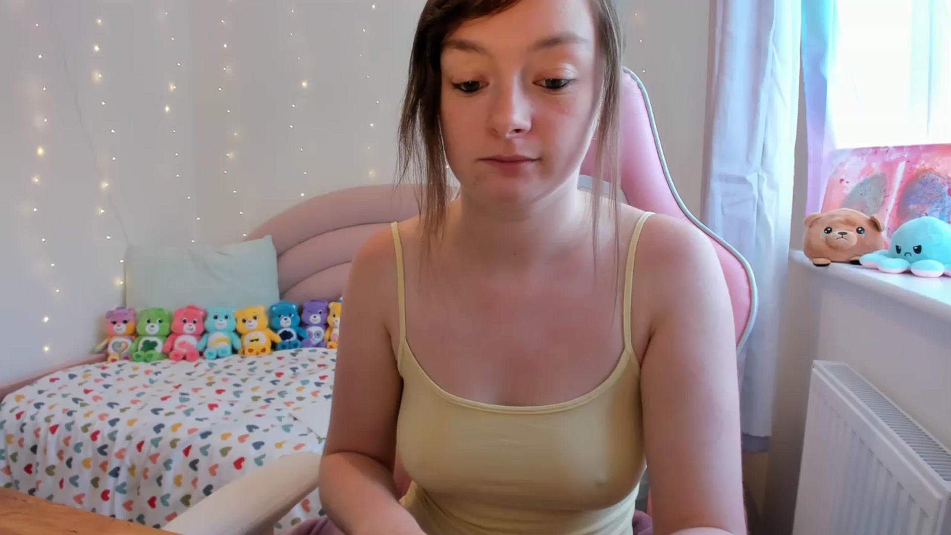 Gallery image thumbnail from JessieBear_'s myfreecams stream on, 09/13/2023, 14:07 image 1 of 20