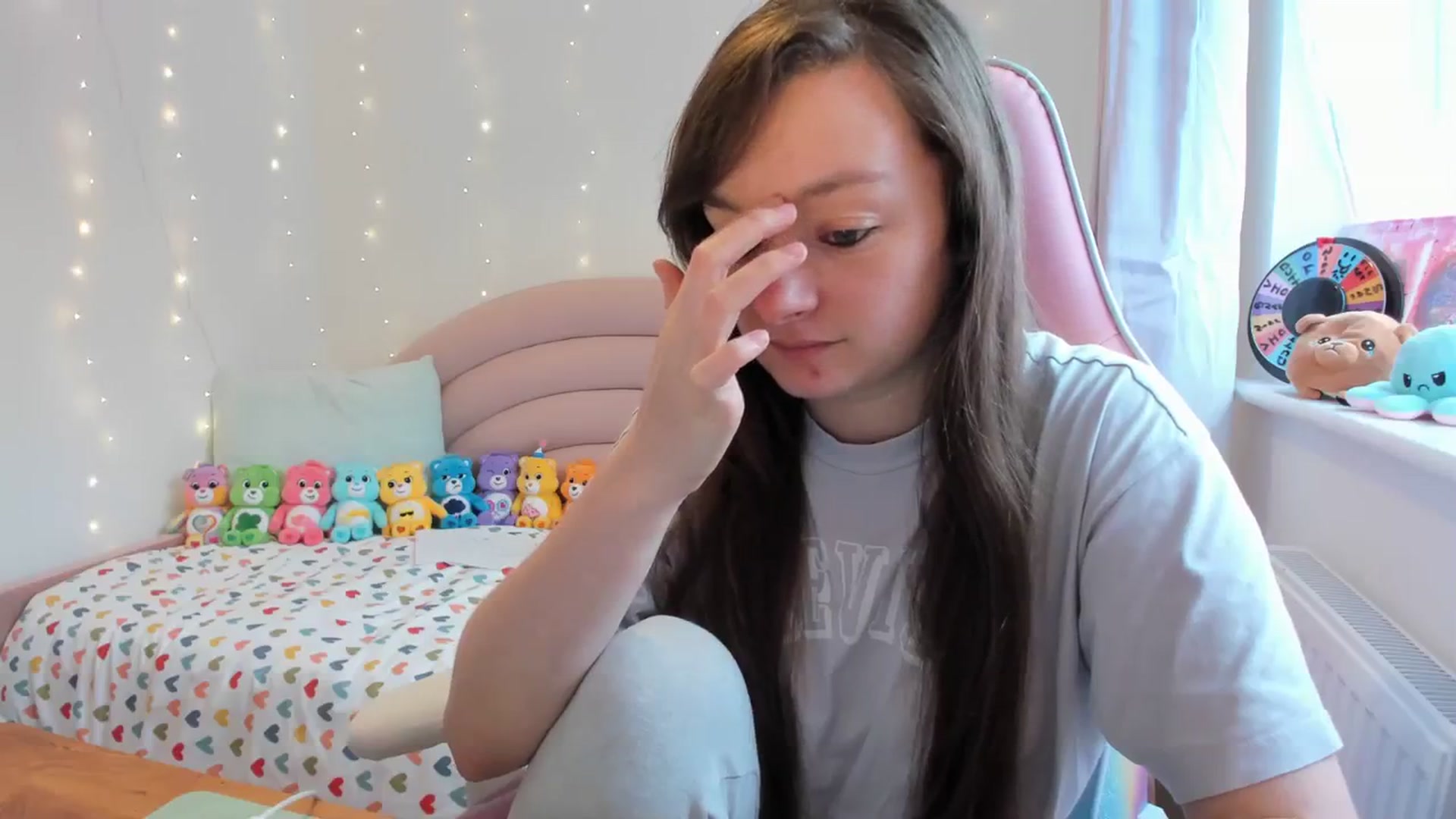 Gallery image thumbnail from JessieBear_'s myfreecams stream on, 09/18/2023, 12:16 image 12 of 20