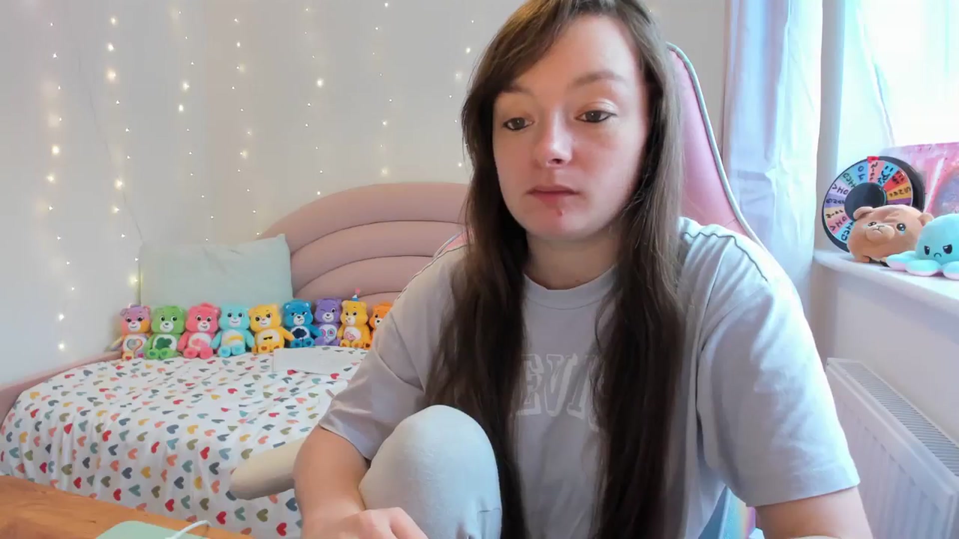 Gallery image thumbnail from JessieBear_'s myfreecams stream on, 09/18/2023, 12:16 image 18 of 20