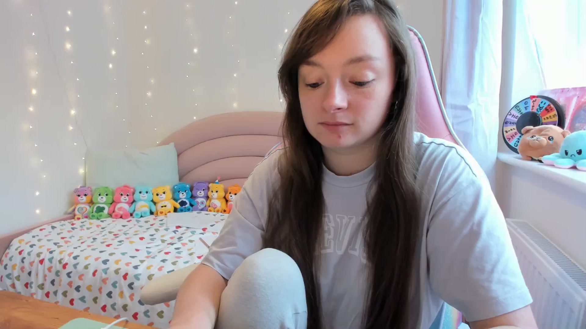 Gallery image thumbnail from JessieBear_'s myfreecams stream on, 09/18/2023, 12:16 image 16 of 20