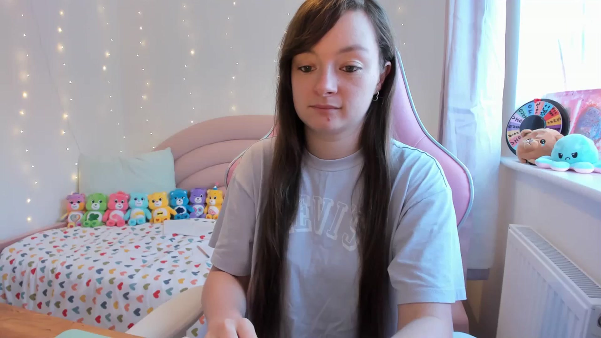 Gallery image thumbnail from JessieBear_'s myfreecams stream on, 09/18/2023, 15:20 image 9 of 20