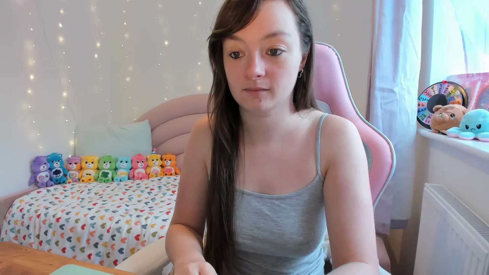 Gallery image thumbnail from JessieBear_'s myfreecams stream on, 09/19/2023, 14:14 image 15 of 20