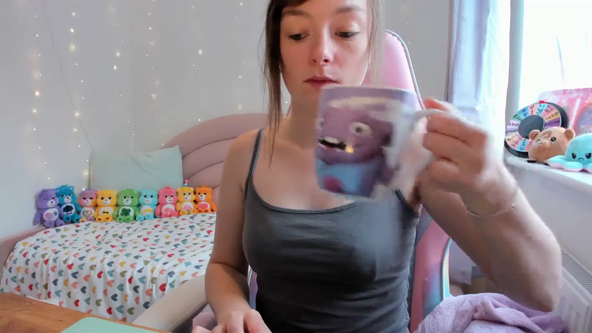 Gallery image thumbnail from JessieBear_'s myfreecams stream on, 09/20/2023, 12:45 image 10 of 20