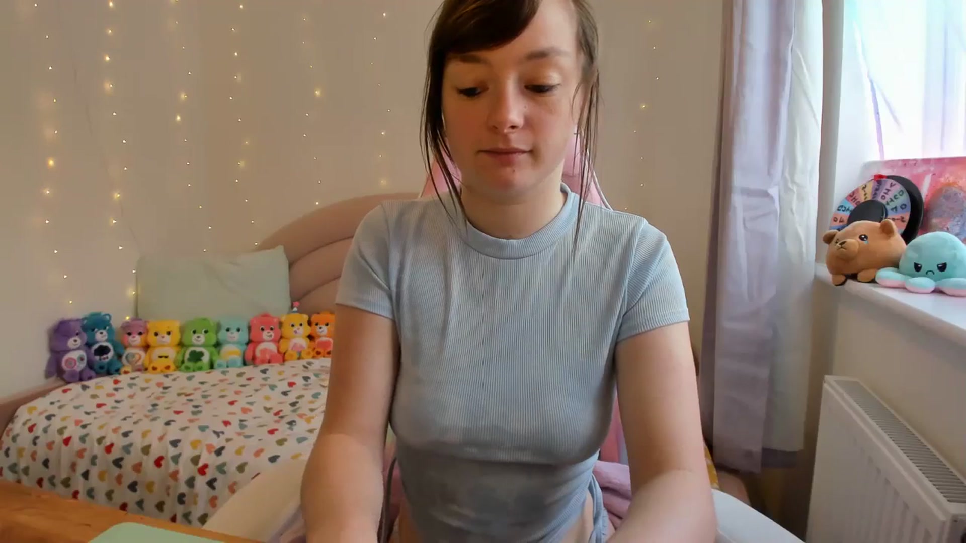 Gallery image thumbnail from JessieBear_'s myfreecams stream on, 09/25/2023, 16:08 image 6 of 20