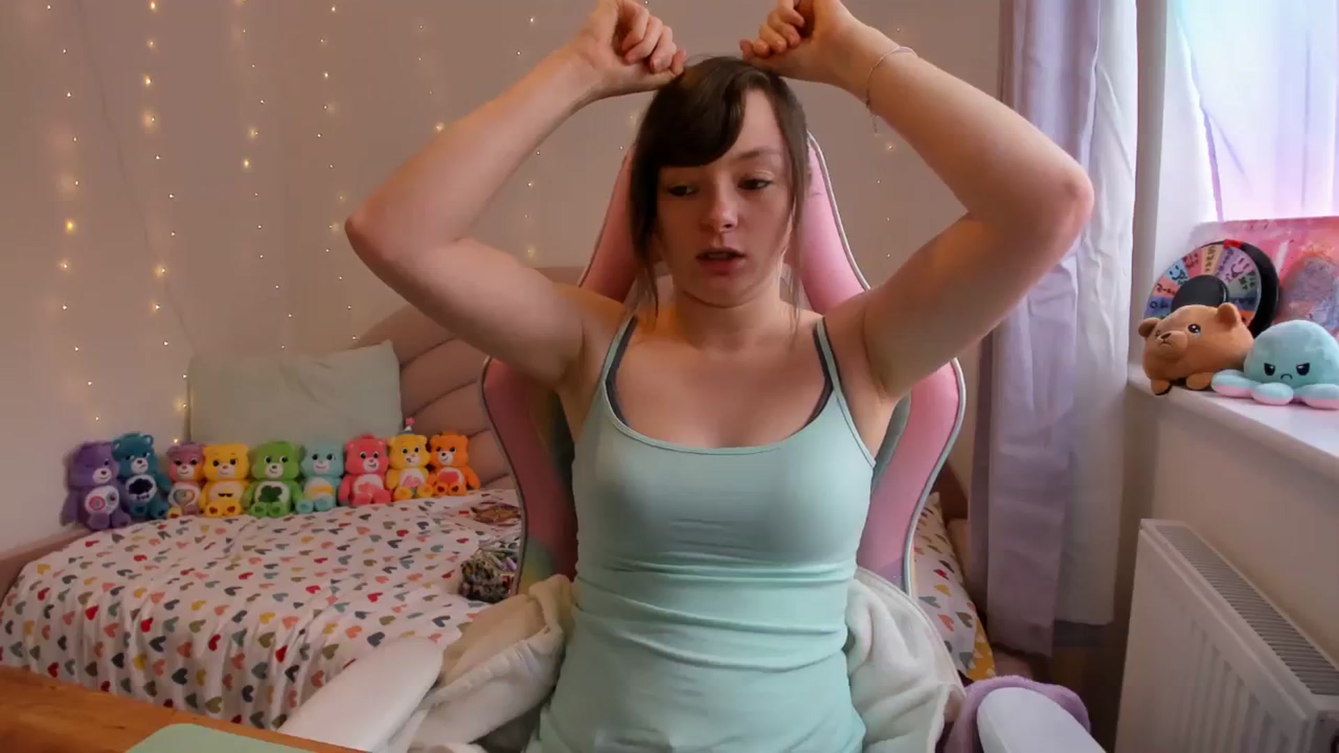 Gallery image thumbnail from JessieBear_'s myfreecams stream on, 09/26/2023, 14:08 image 2 of 20