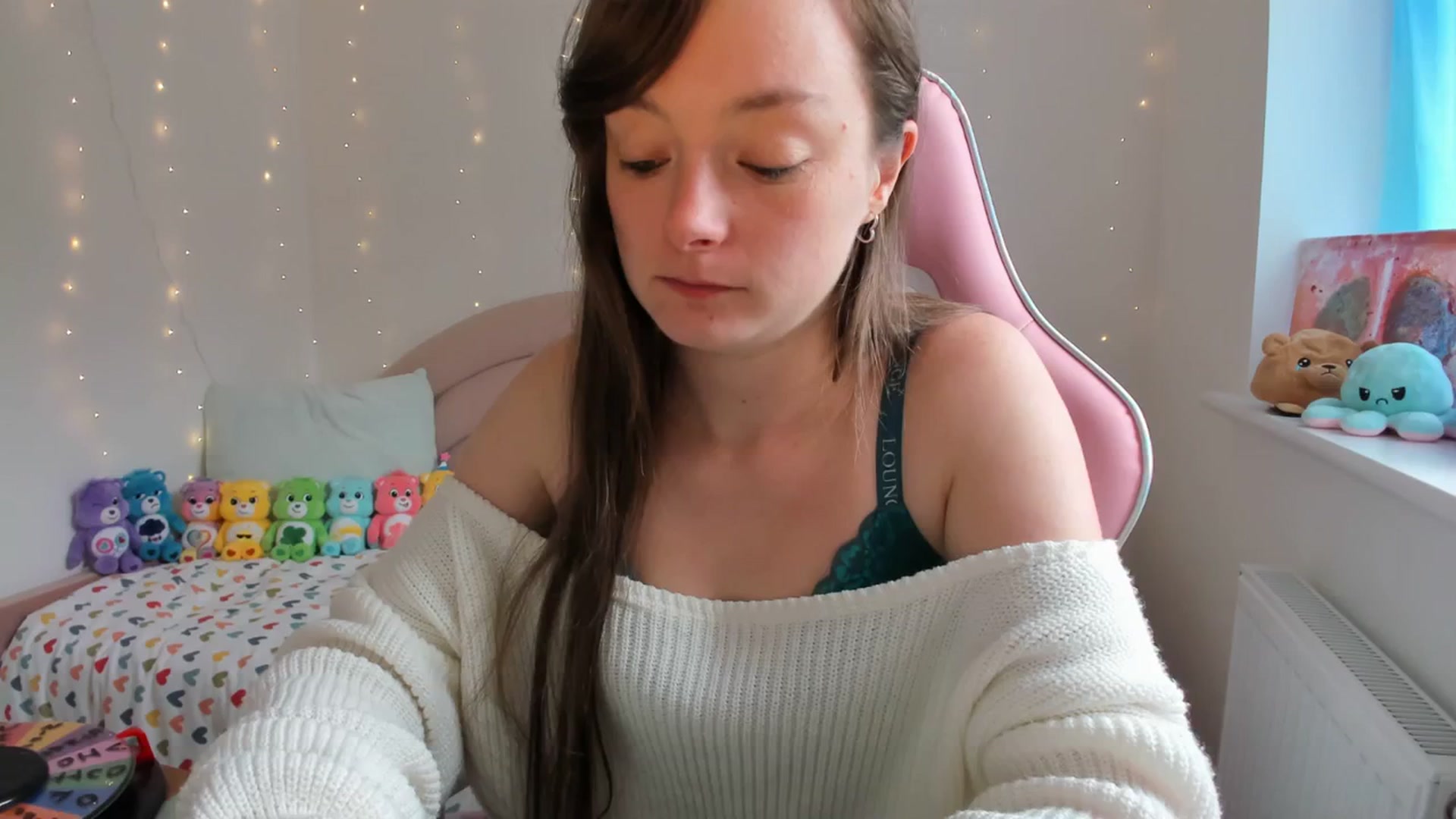 Gallery image thumbnail from JessieBear_'s myfreecams stream on, 09/28/2023, 13:48 image 2 of 20