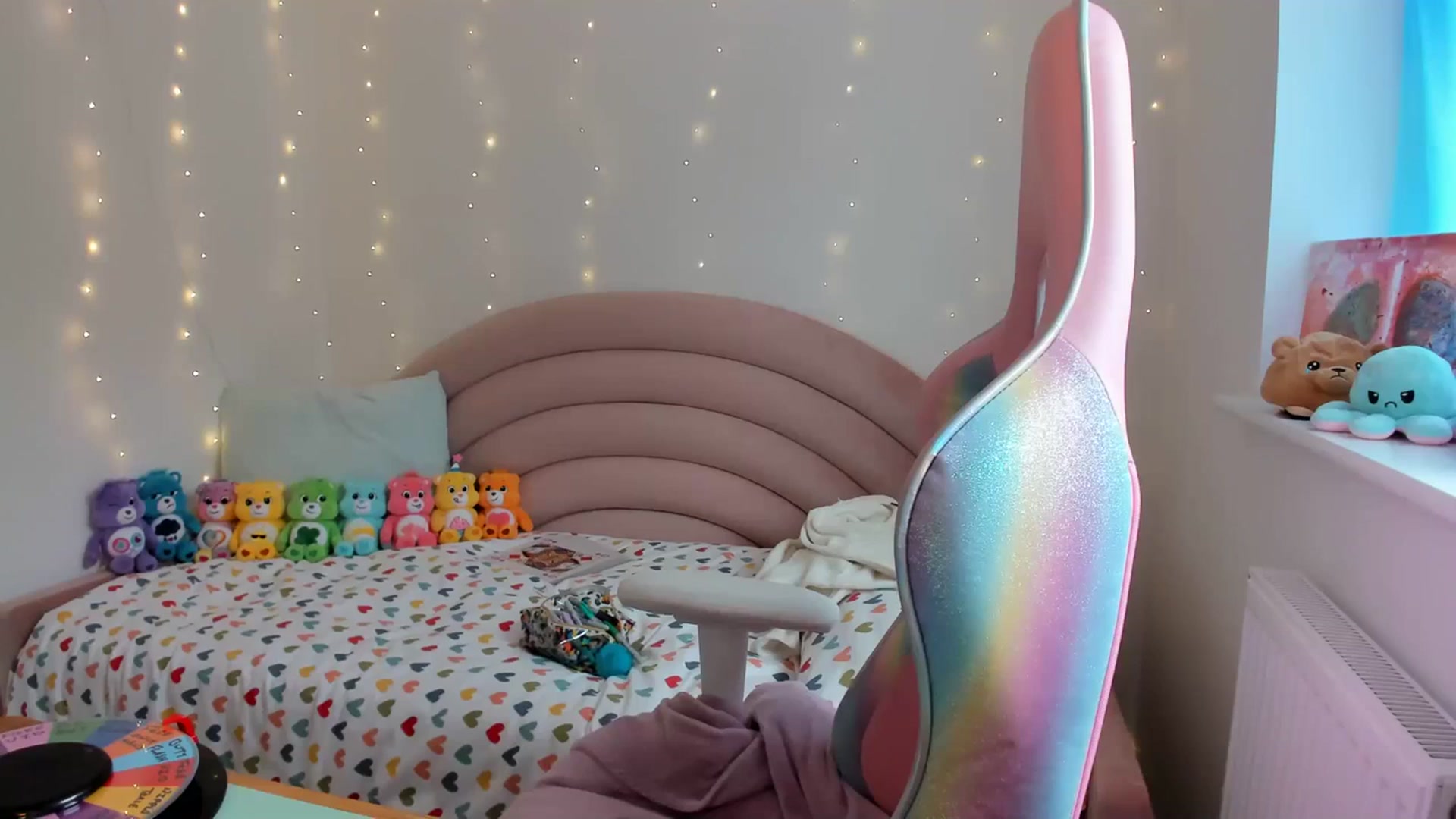 Gallery image thumbnail from JessieBear_'s myfreecams stream on, 09/28/2023, 16:02 image 10 of 20