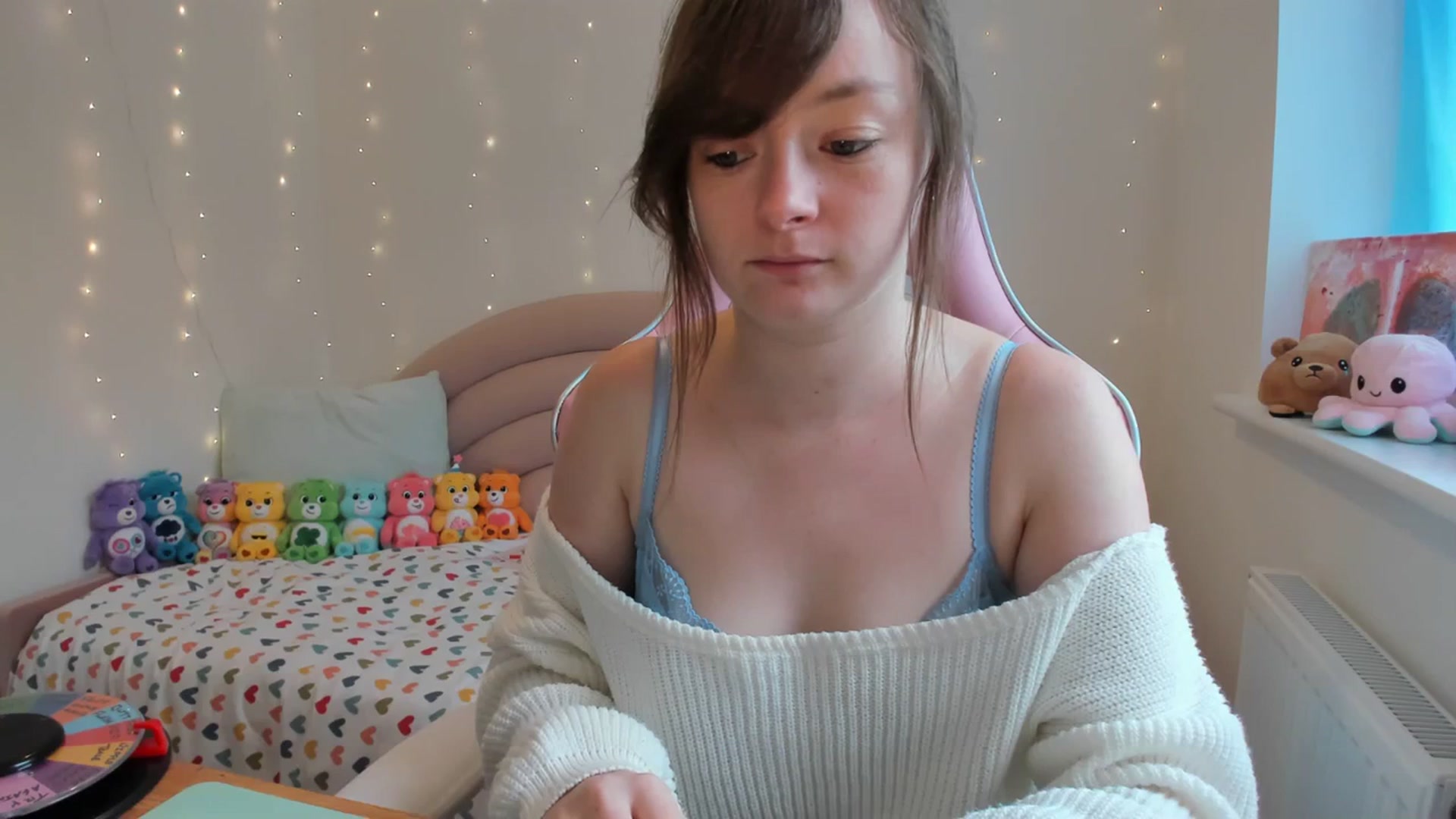 Gallery image thumbnail from JessieBear_'s myfreecams stream on, 10/02/2023, 13:26 image 16 of 20