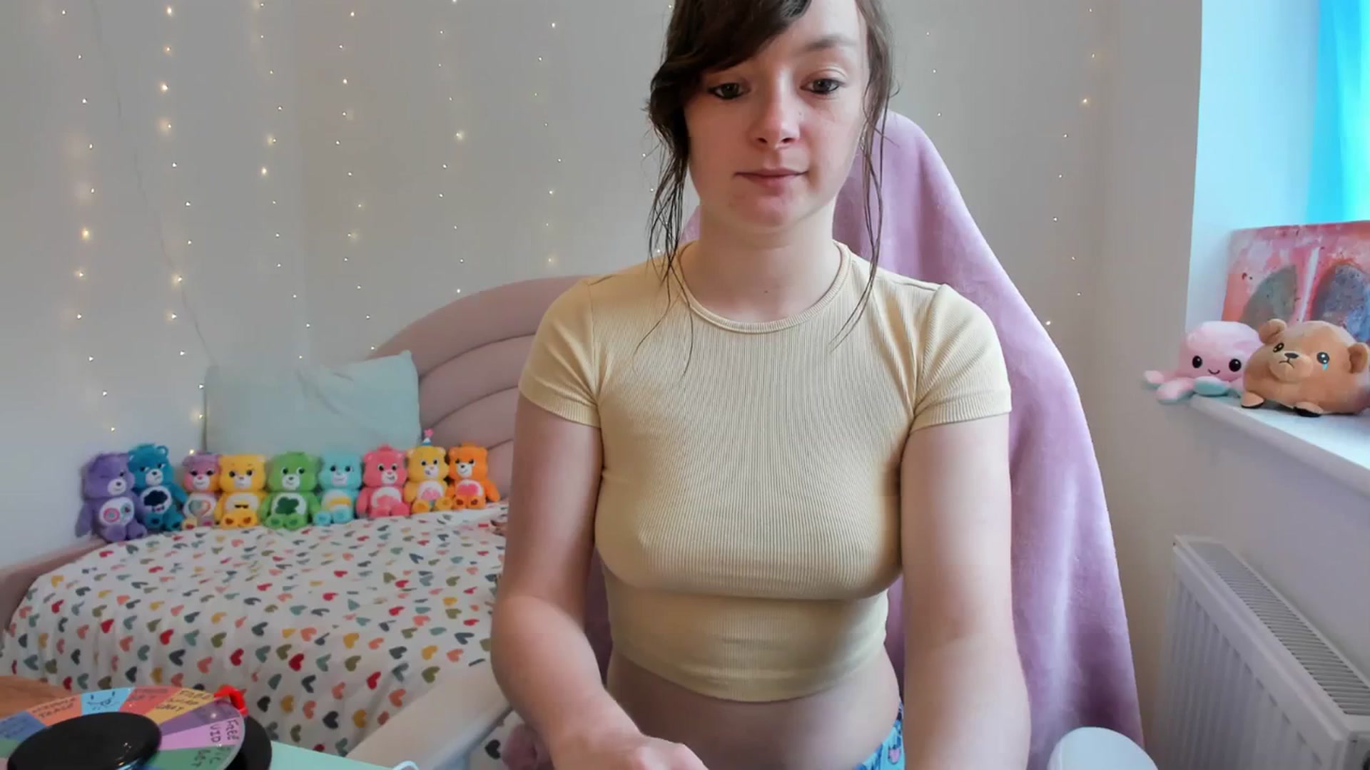 Gallery image thumbnail from JessieBear_'s myfreecams stream on, 10/04/2023, 13:20 image 10 of 20