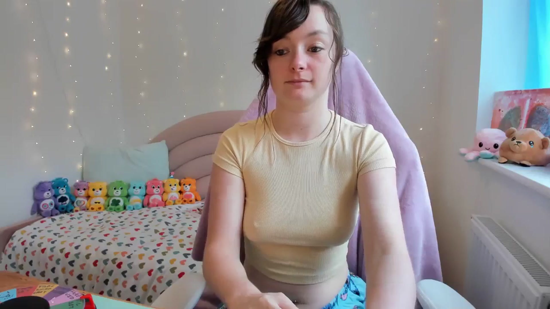 Gallery image thumbnail from JessieBear_'s myfreecams stream on, 10/04/2023, 16:07 image 6 of 20