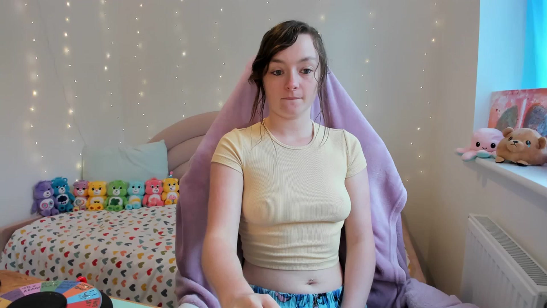 Gallery image thumbnail from JessieBear_'s myfreecams stream on, 10/04/2023, 16:07 image 13 of 20