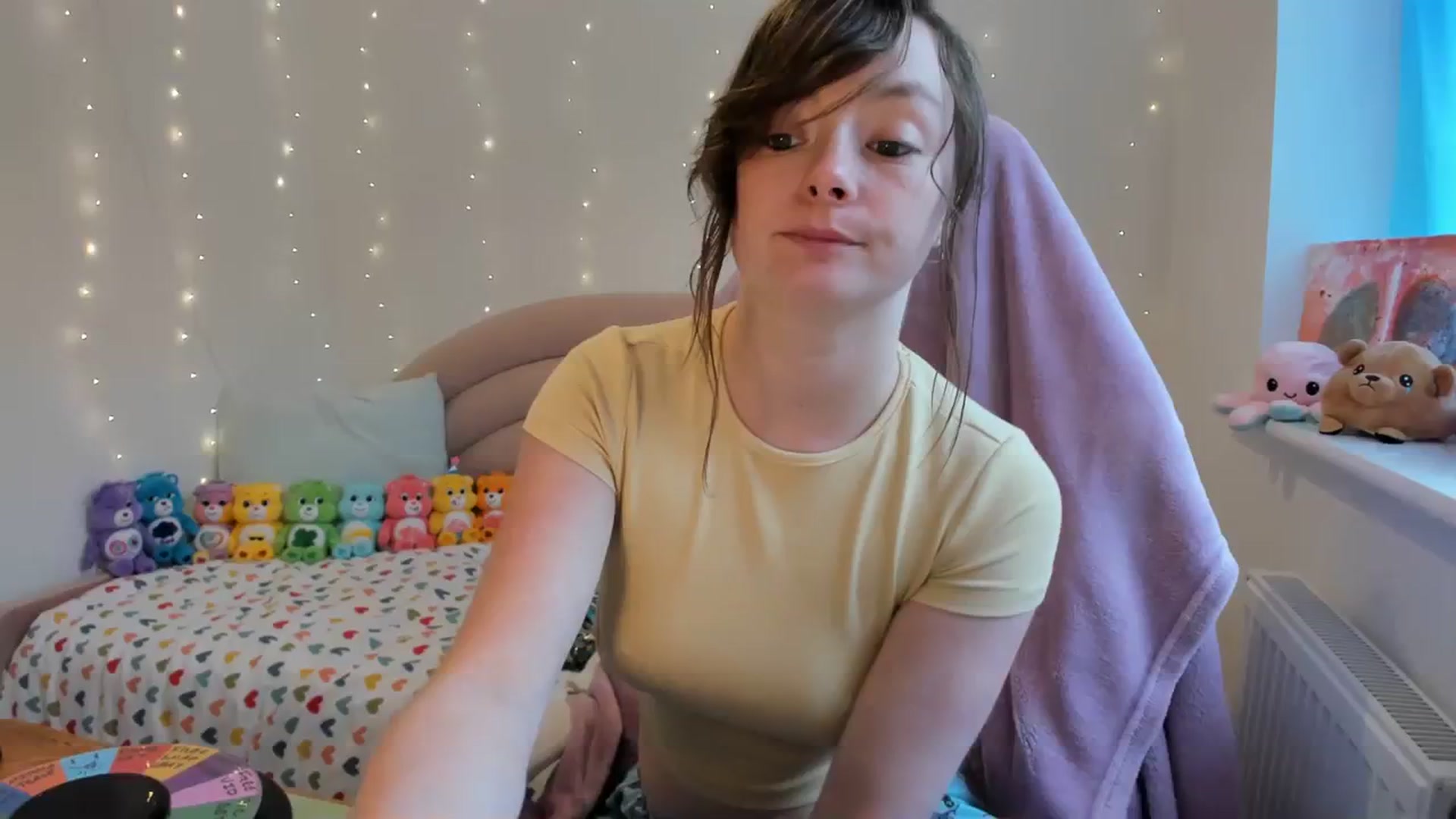 Gallery image thumbnail from JessieBear_'s myfreecams stream on, 10/04/2023, 16:07 image 15 of 20