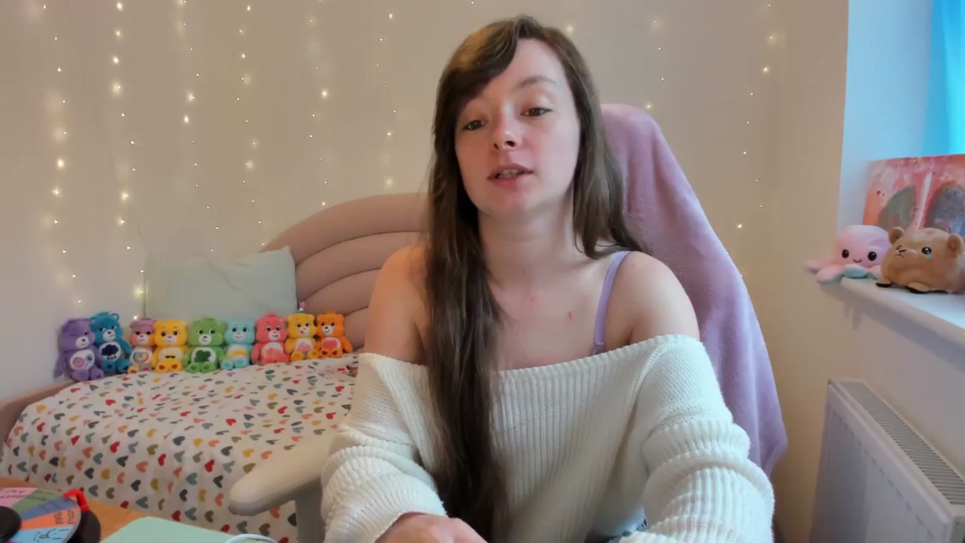 Gallery image thumbnail from JessieBear_'s myfreecams stream on, 10/09/2023, 15:36 image 2 of 20