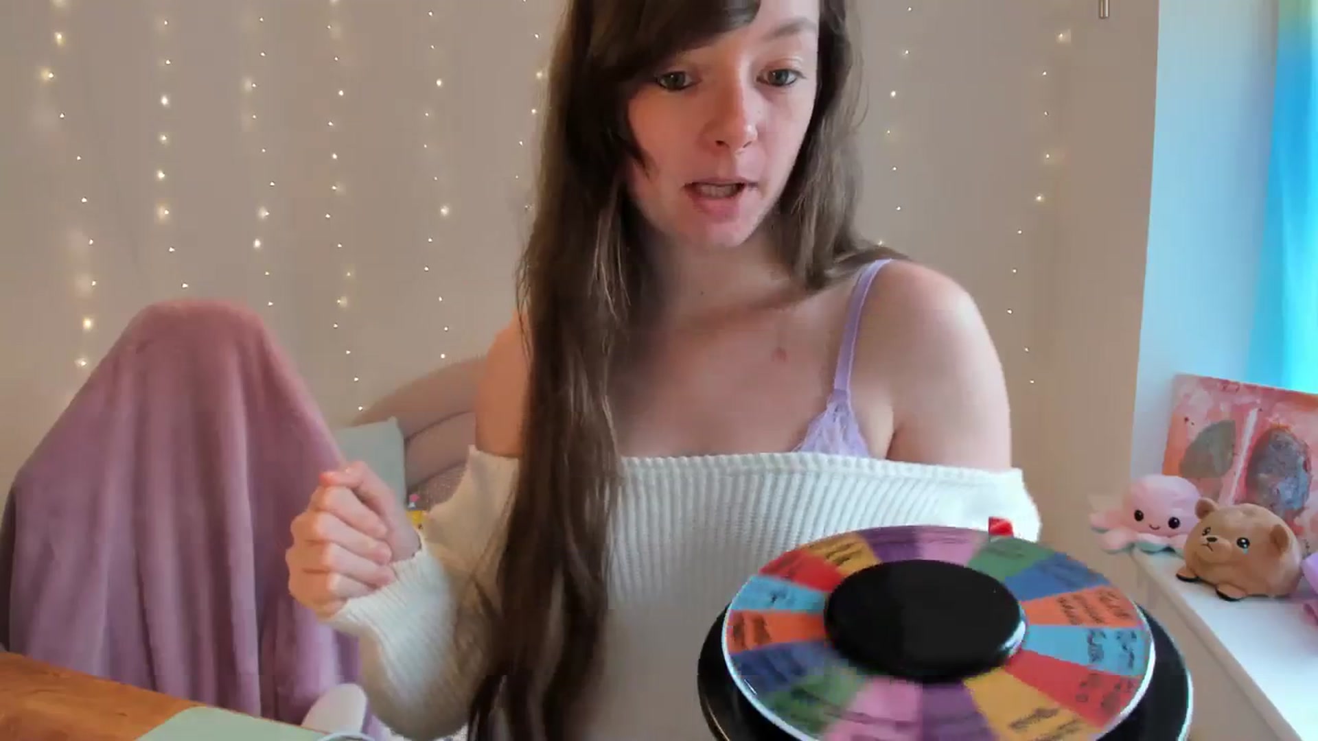 Gallery image thumbnail from JessieBear_'s myfreecams stream on, 10/09/2023, 15:36 image 6 of 20