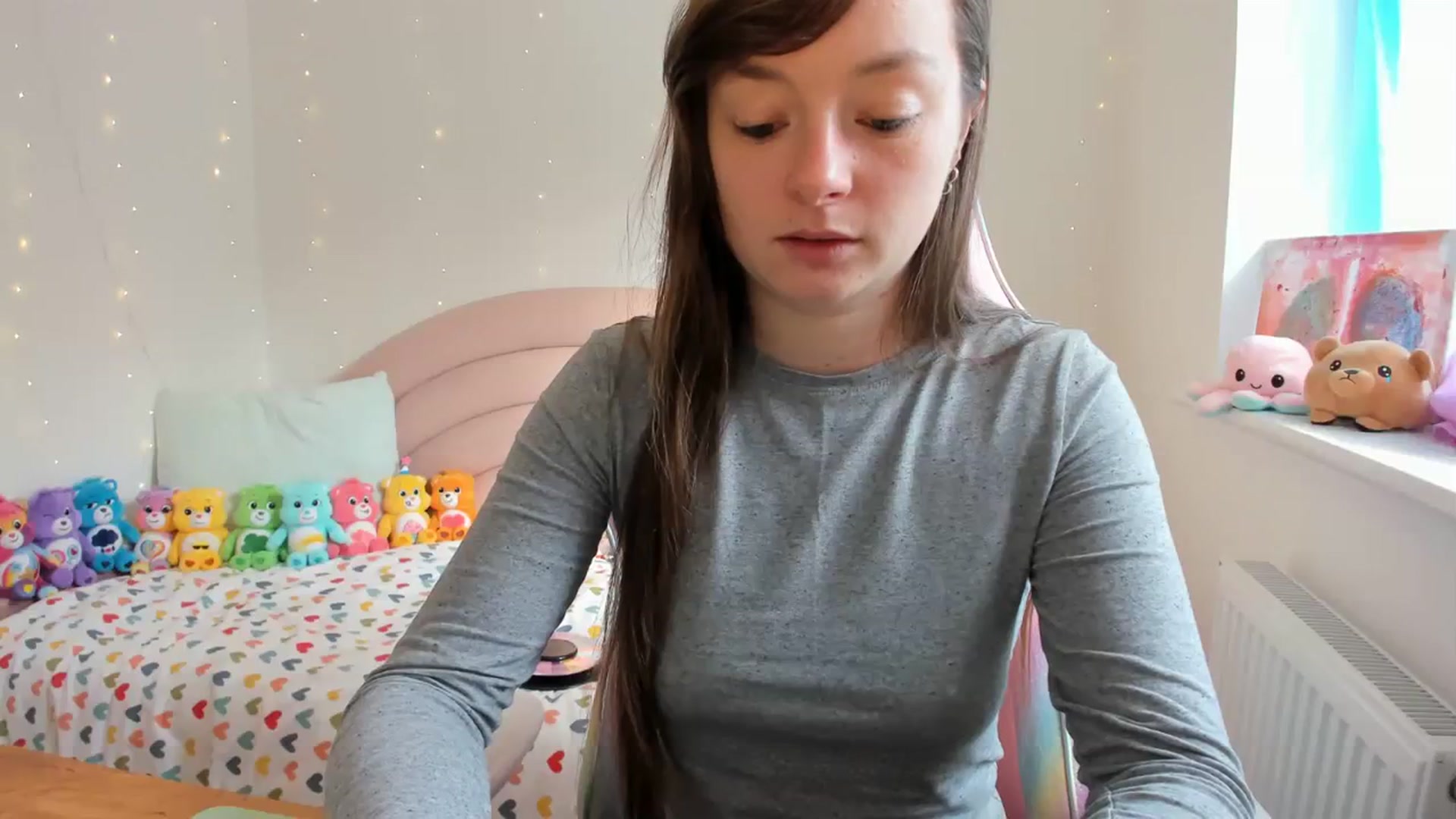 Gallery image thumbnail from JessieBear_'s myfreecams stream on, 10/19/2023, 11:09 image 15 of 20