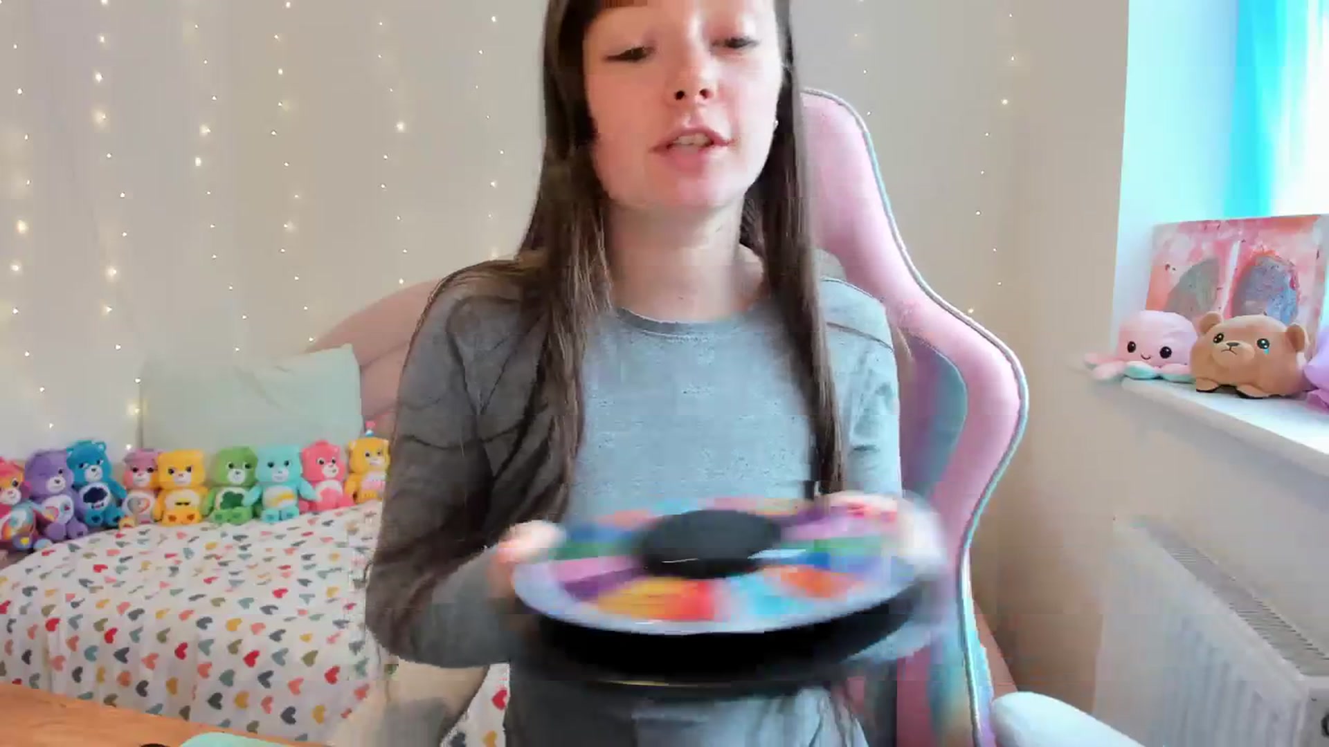 Gallery image thumbnail from JessieBear_'s myfreecams stream on, 10/19/2023, 14:39 image 20 of 20