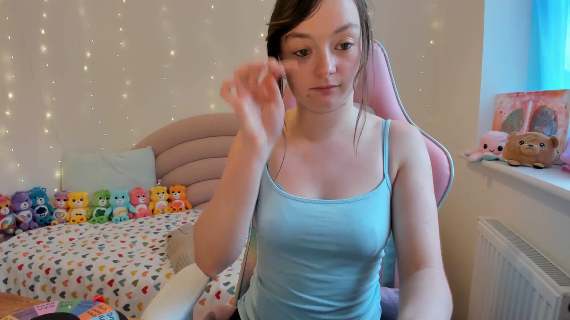 Gallery image thumbnail from JessieBear_'s myfreecams stream on, 10/23/2023, 15:54 image 6 of 20
