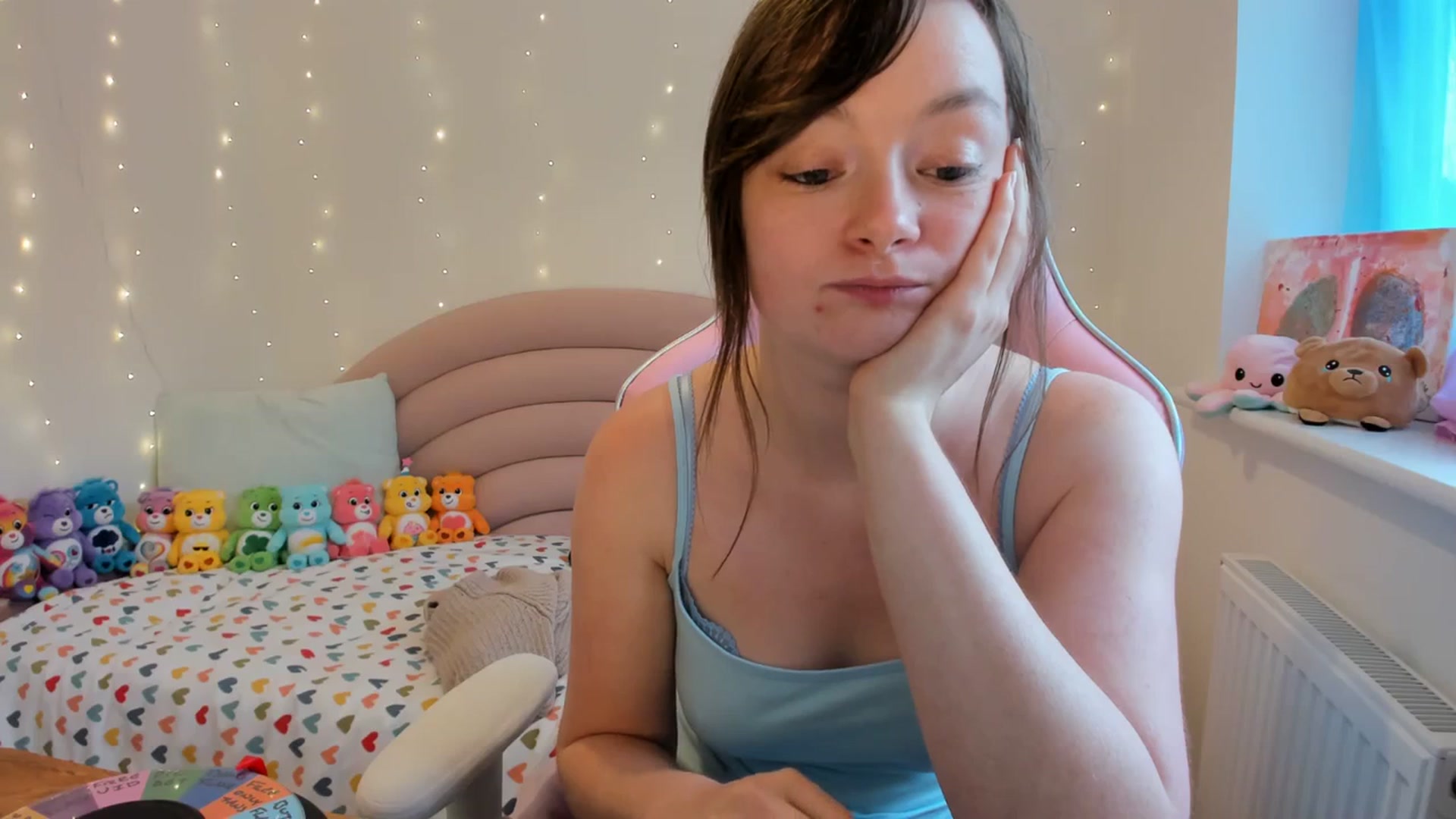 Gallery image thumbnail from JessieBear_'s myfreecams stream on, 10/23/2023, 15:54 image 14 of 20
