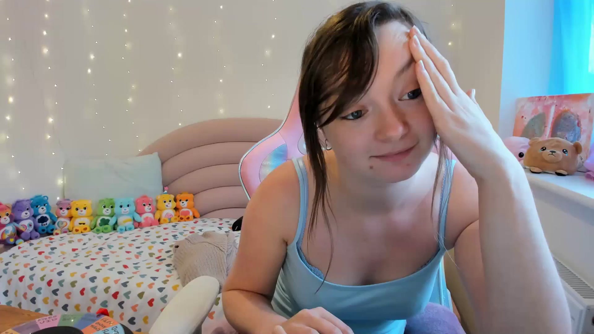 Gallery image thumbnail from JessieBear_'s myfreecams stream on, 10/23/2023, 15:54 image 19 of 20
