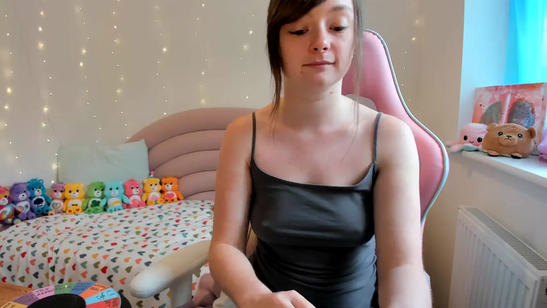 Gallery image thumbnail from JessieBear_'s myfreecams stream on, 10/24/2023, 16:12 image 2 of 20