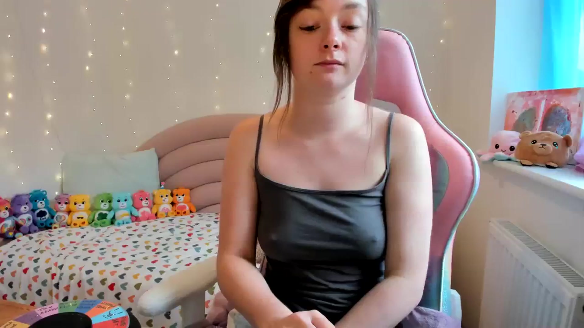 Gallery image thumbnail from JessieBear_'s myfreecams stream on, 10/24/2023, 16:12 image 3 of 20