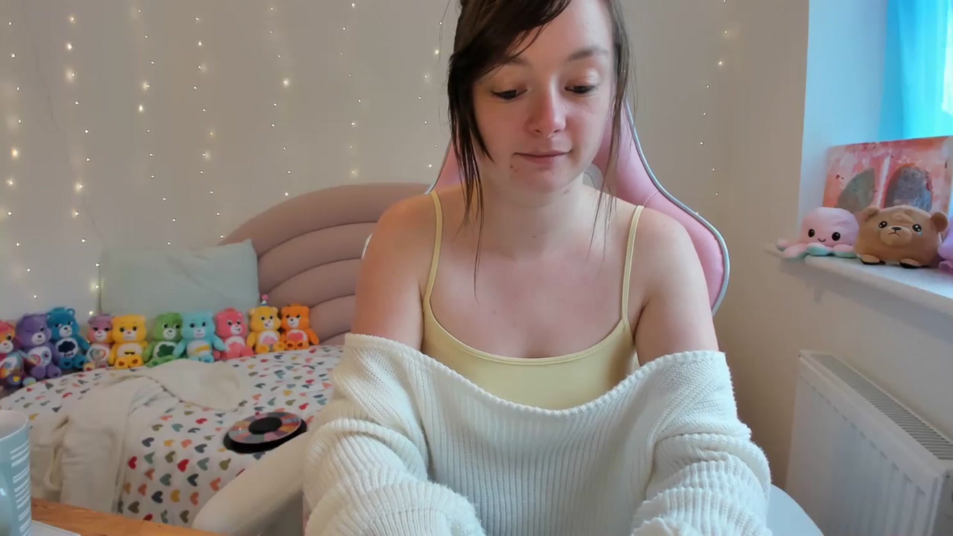 Gallery image thumbnail from JessieBear_'s myfreecams stream on, 10/26/2023, 15:04 image 9 of 20