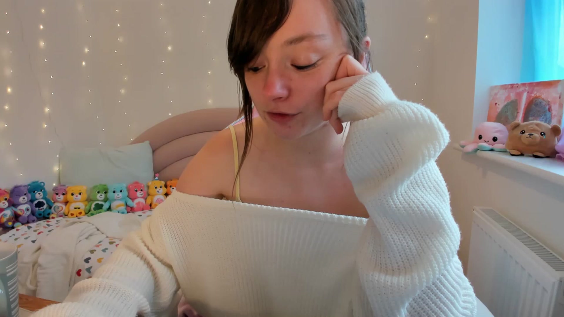 Gallery image thumbnail from JessieBear_'s myfreecams stream on, 10/26/2023, 15:04 image 3 of 20