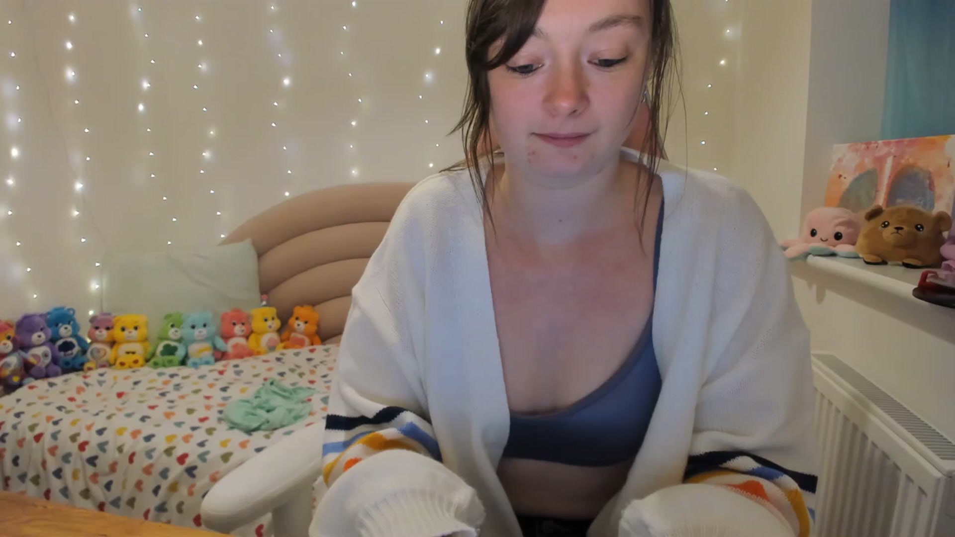 Gallery image thumbnail from JessieBear_'s myfreecams stream on, 11/02/2023, 17:16 image 18 of 20