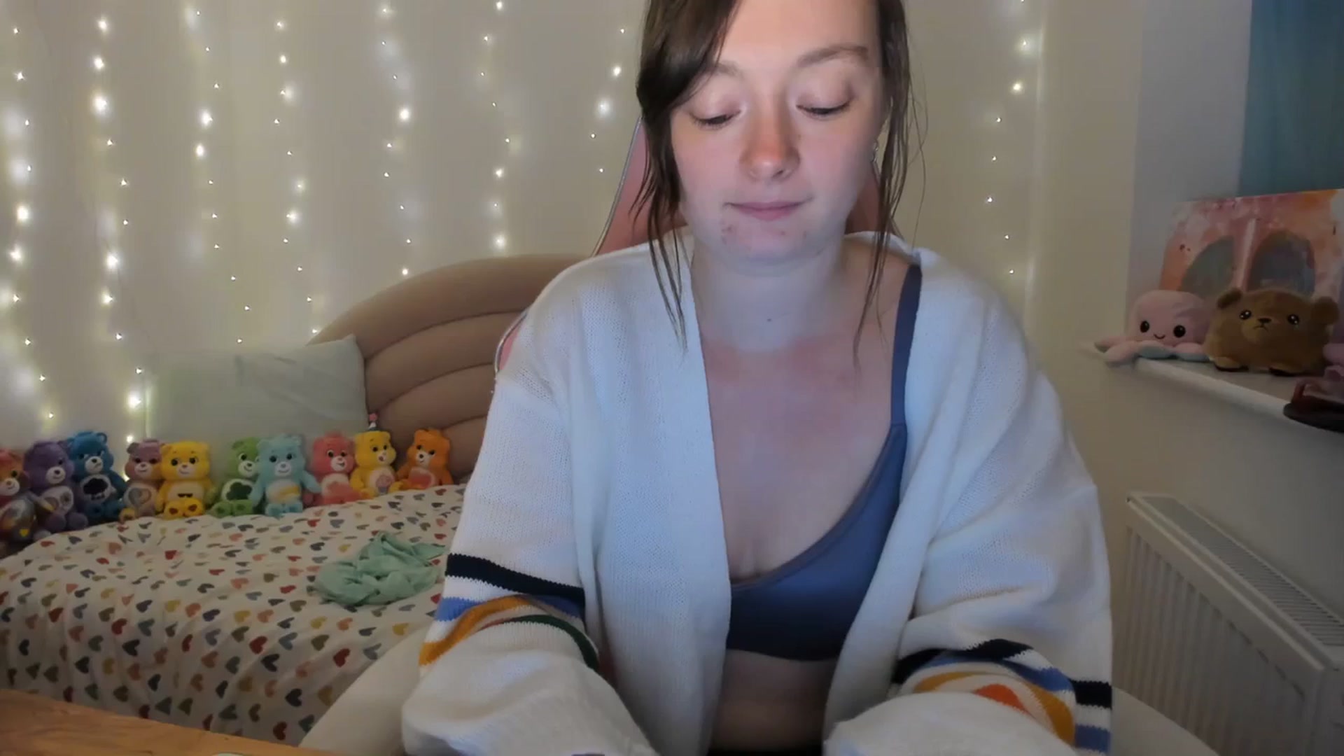 Gallery image thumbnail from JessieBear_'s myfreecams stream on, 11/02/2023, 18:04 image 16 of 20