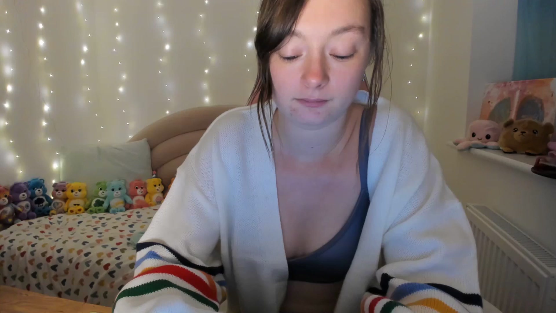 Gallery image thumbnail from JessieBear_'s myfreecams stream on, 11/02/2023, 18:04 image 19 of 20