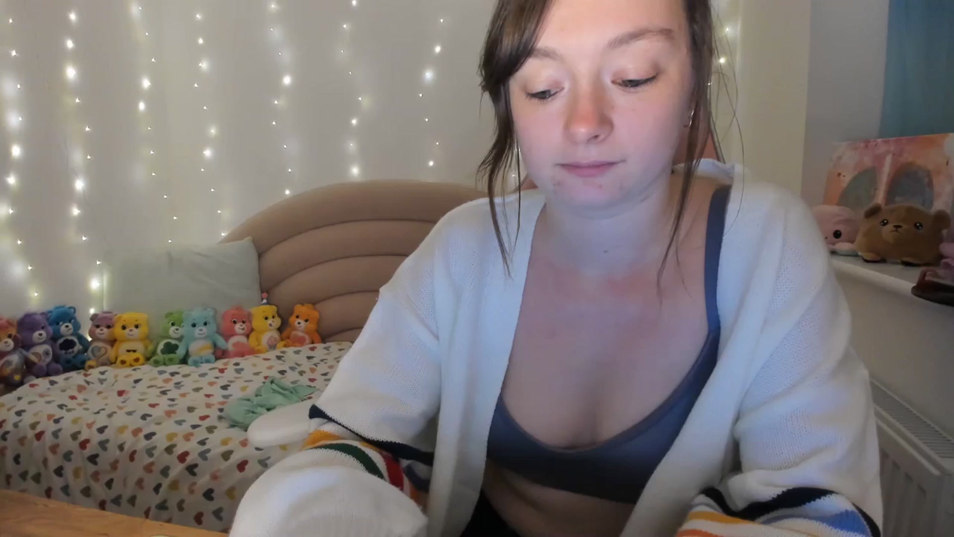 Gallery image thumbnail from JessieBear_'s myfreecams stream on, 11/02/2023, 18:04 image 7 of 20