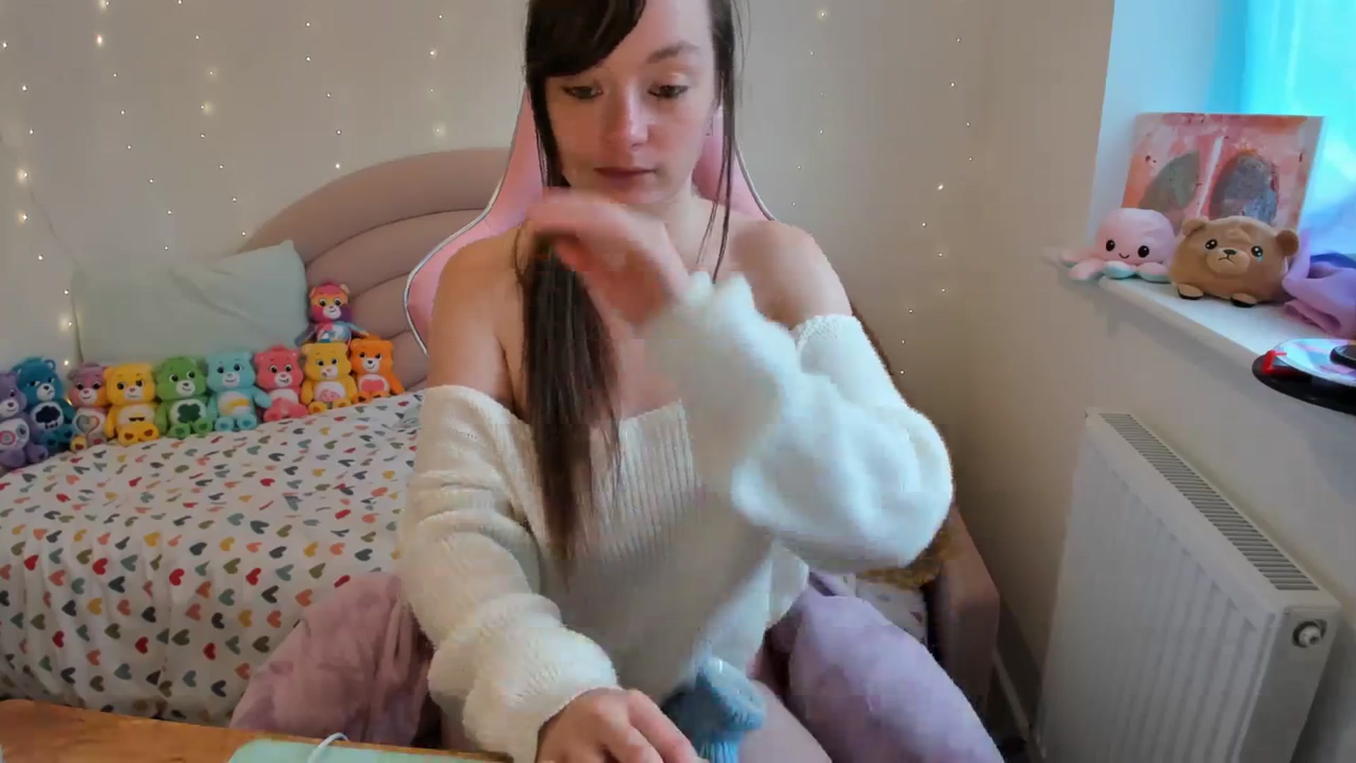 Gallery image thumbnail from JessieBear_'s myfreecams stream on, 11/07/2023, 15:40 image 5 of 20