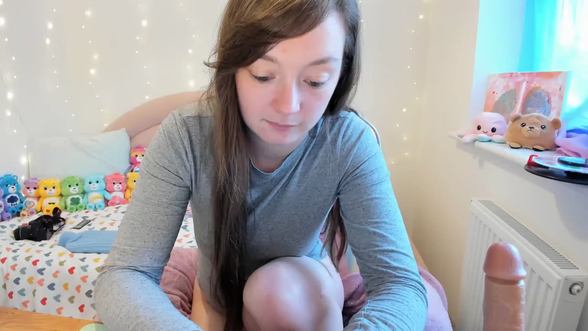 Gallery image thumbnail from JessieBear_'s myfreecams stream on, 11/09/2023, 15:41 image 16 of 20