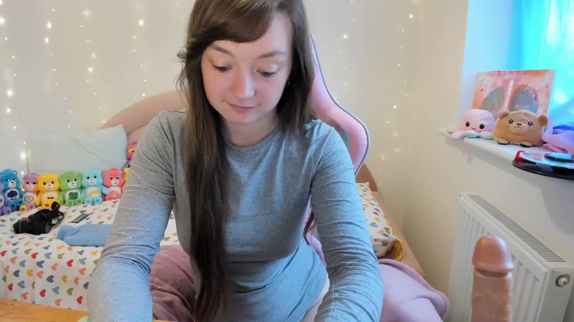 Gallery image thumbnail from JessieBear_'s myfreecams stream on, 11/09/2023, 15:41 image 20 of 20