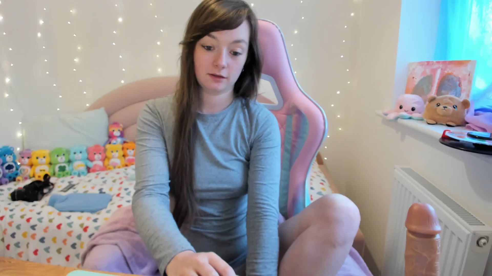 Gallery image thumbnail from JessieBear_'s myfreecams stream on, 11/09/2023, 15:41 image 19 of 20