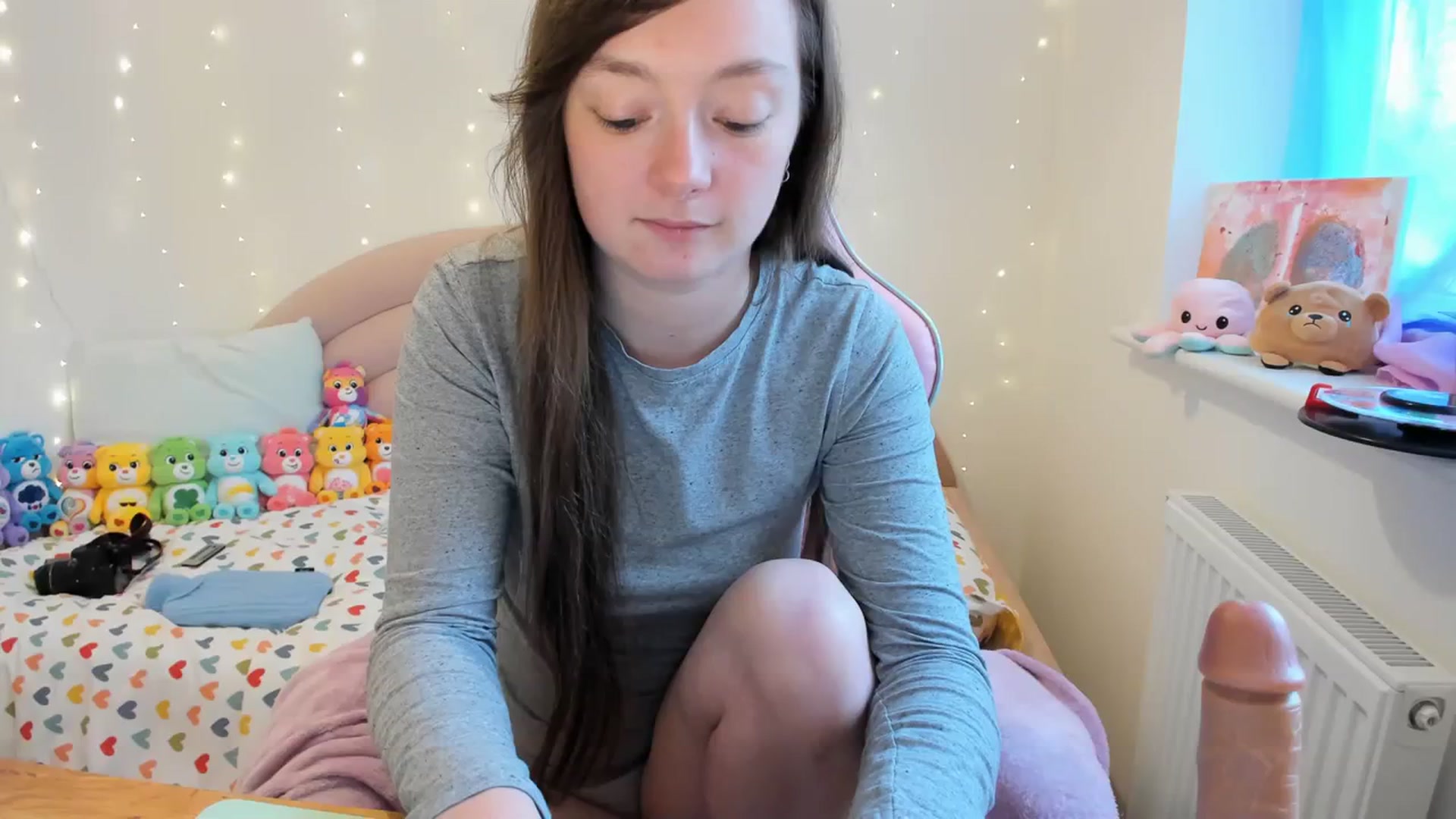 Gallery image thumbnail from JessieBear_'s myfreecams stream on, 11/09/2023, 15:41 image 17 of 20