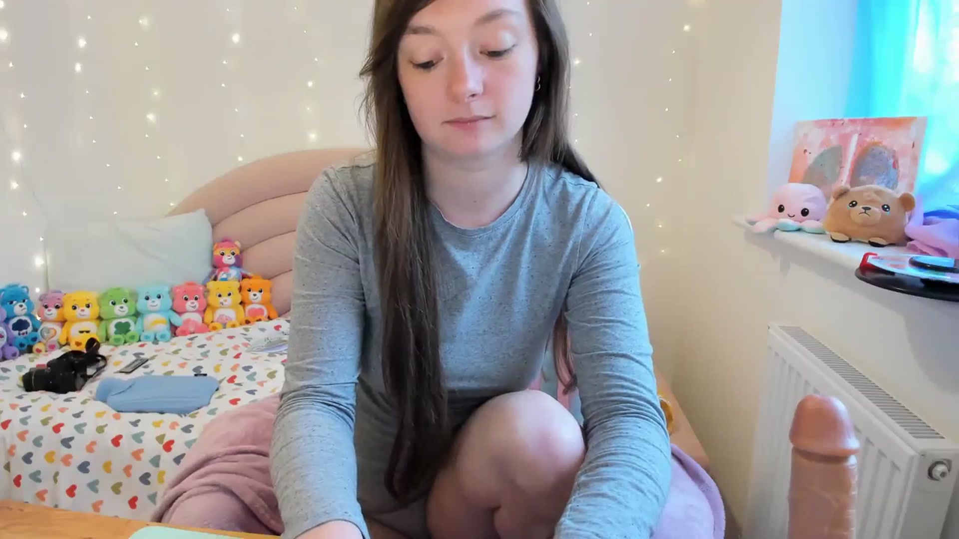 Gallery image thumbnail from JessieBear_'s myfreecams stream on, 11/09/2023, 15:41 image 18 of 20