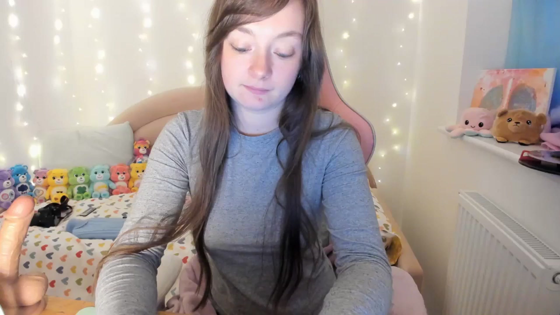 Gallery image thumbnail from JessieBear_'s myfreecams stream on, 11/09/2023, 18:28 image 5 of 20