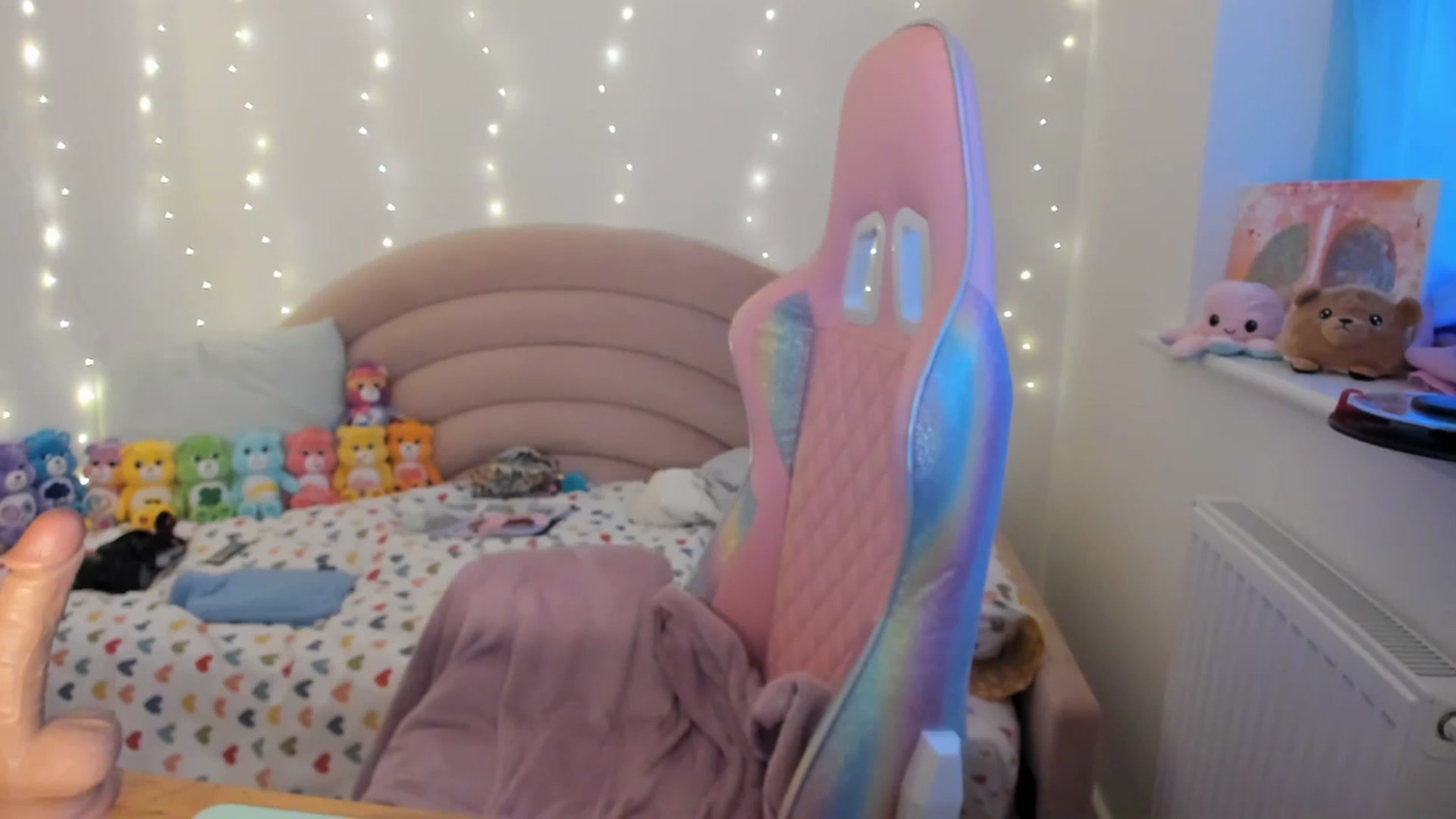Gallery image thumbnail from JessieBear_'s myfreecams stream on, 11/09/2023, 18:28 image 2 of 20