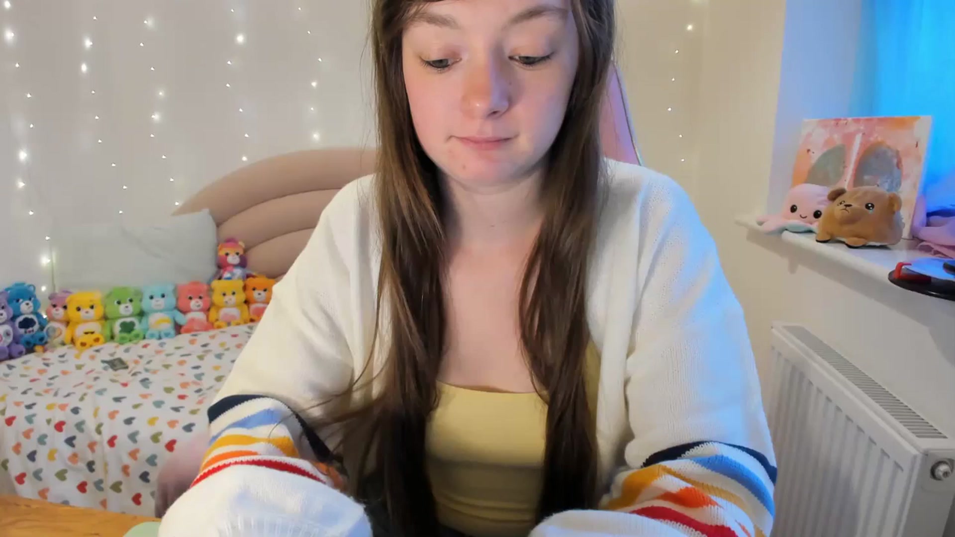 Gallery image thumbnail from JessieBear_'s myfreecams stream on, 11/14/2023, 17:36 image 13 of 20