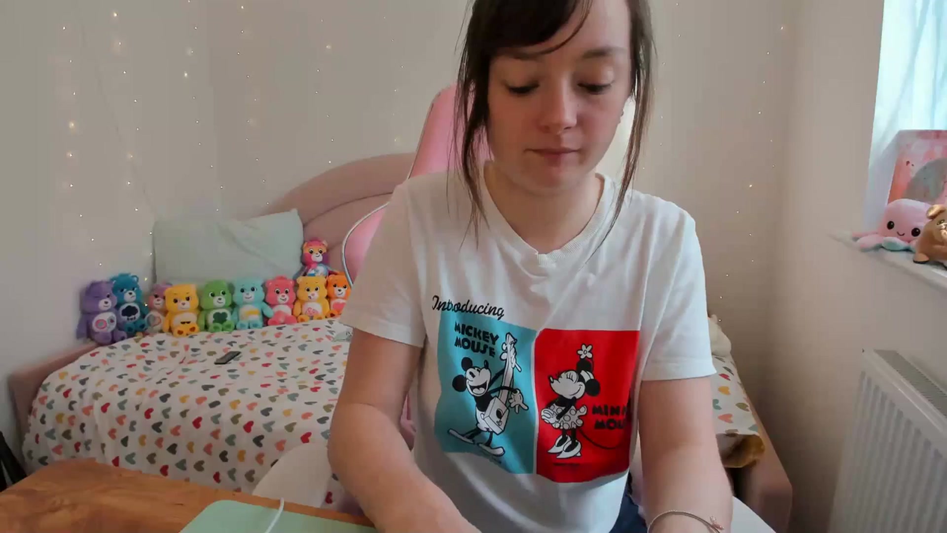 Gallery image thumbnail from JessieBear_'s myfreecams stream on, 11/18/2023, 12:21 image 10 of 20