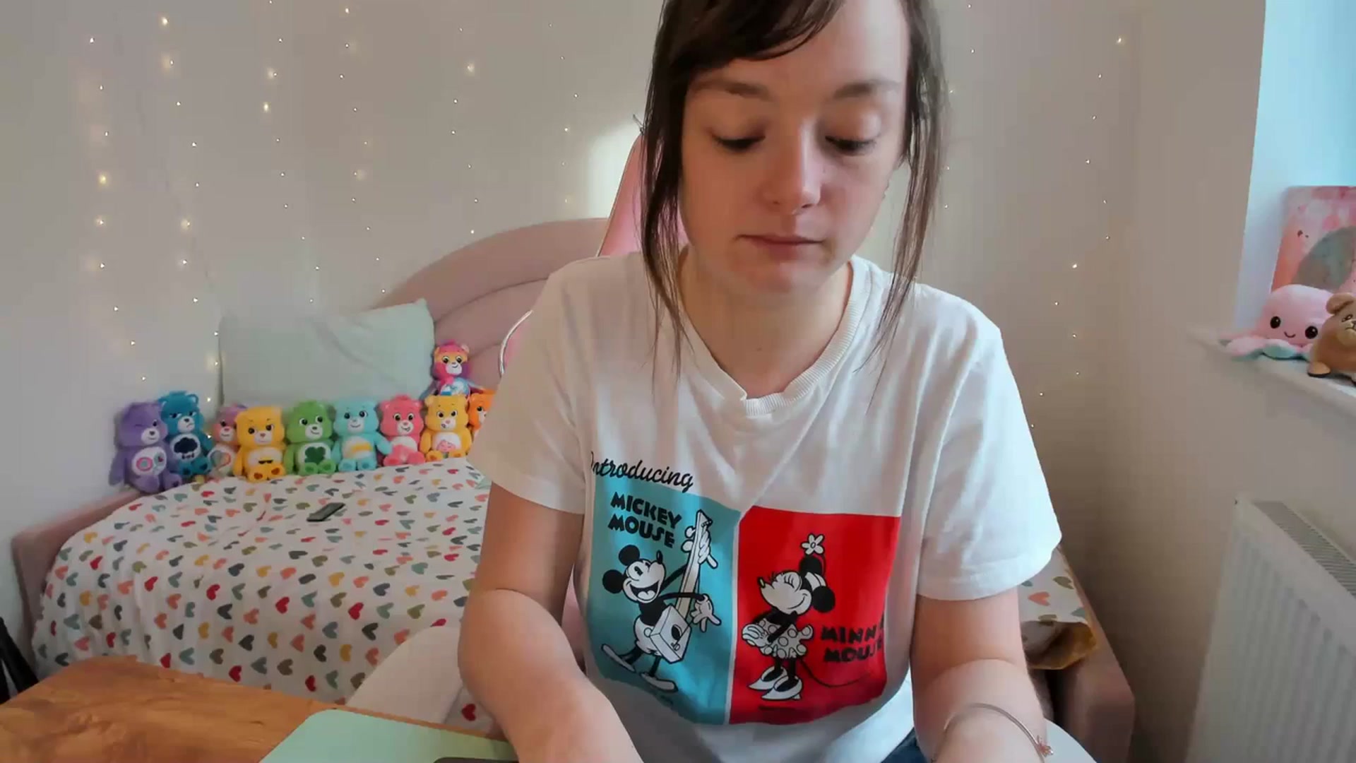 Gallery image thumbnail from JessieBear_'s myfreecams stream on, 11/18/2023, 12:21 image 5 of 20