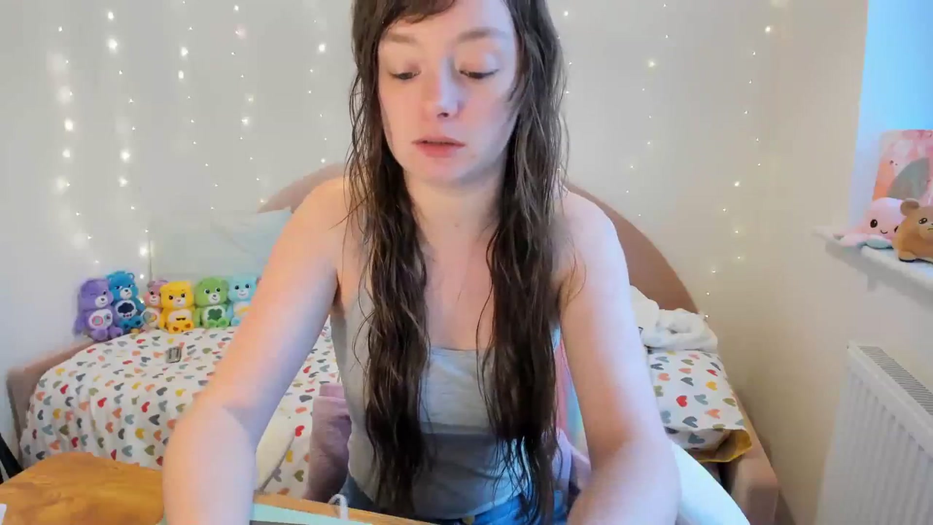Gallery image thumbnail from JessieBear_'s myfreecams stream on, 11/19/2023, 13:07 image 19 of 20
