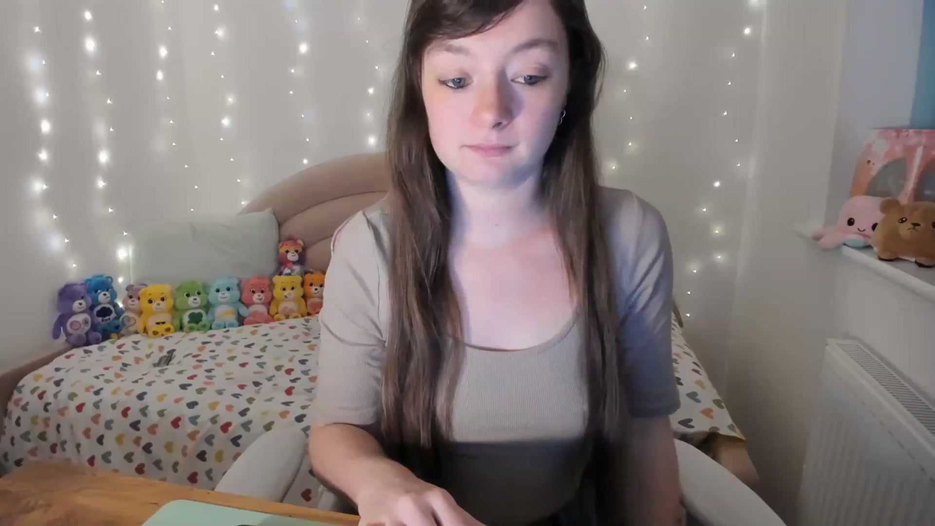 Gallery image thumbnail from JessieBear_'s myfreecams stream on, 11/20/2023, 18:04 image 9 of 20