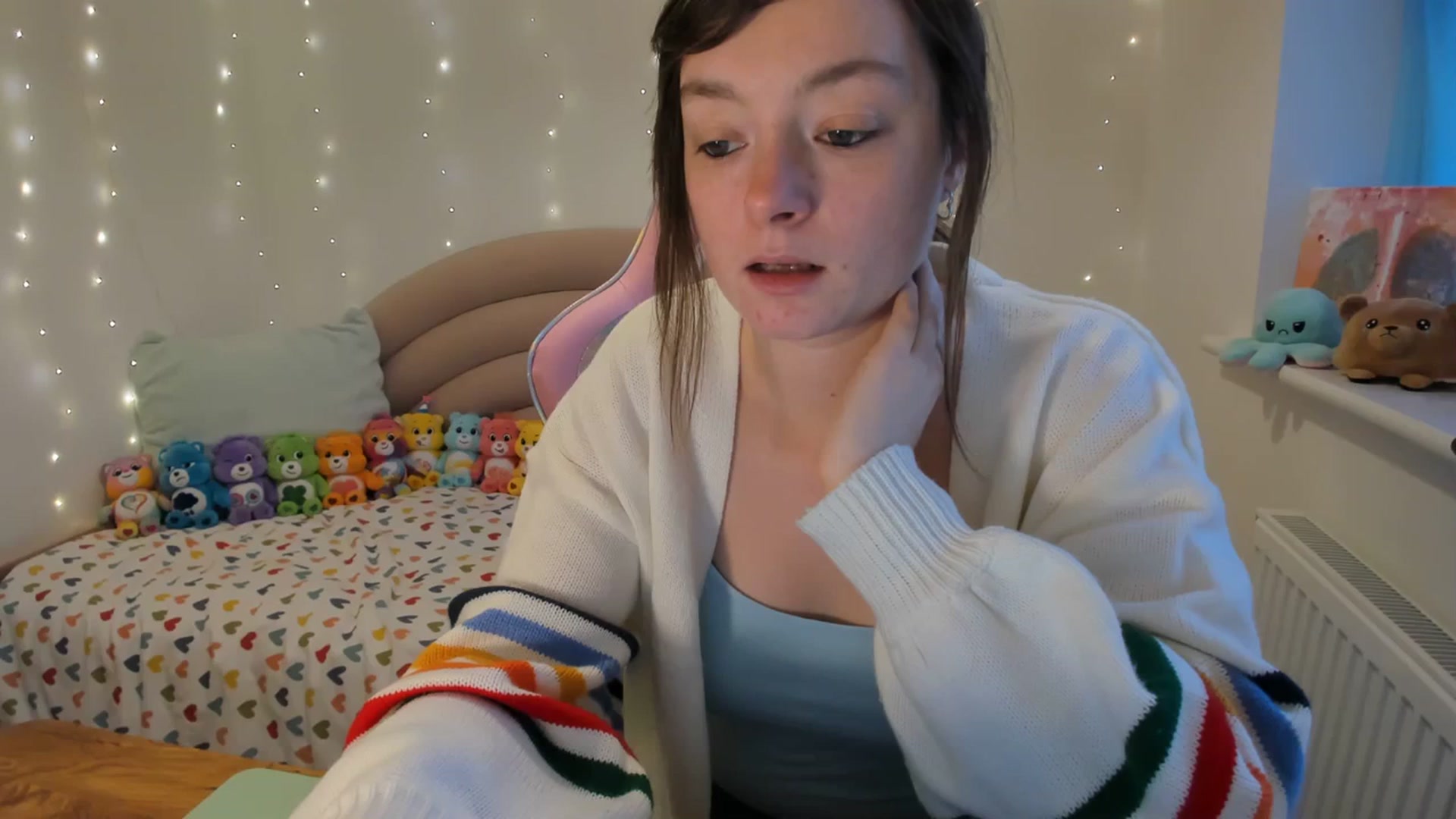 Gallery image thumbnail from JessieBear_'s myfreecams stream on, 11/28/2023, 16:51 image 11 of 20